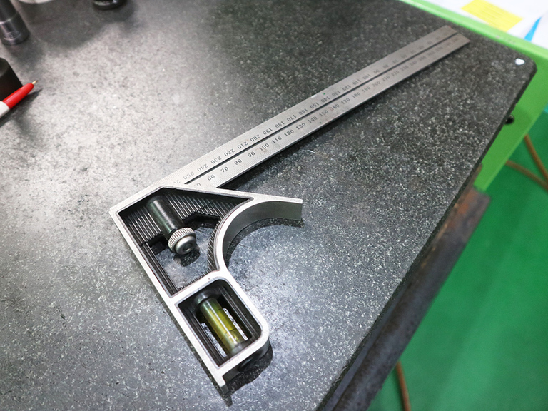 티크니스-게이지